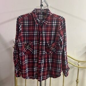 STUDDED PLAID BUTTON DOWN